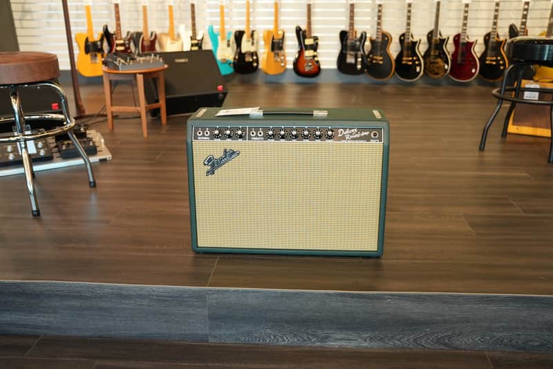 Fender FSR Limited Edition '65 Deluxe Reverb, British Racing Green image 1