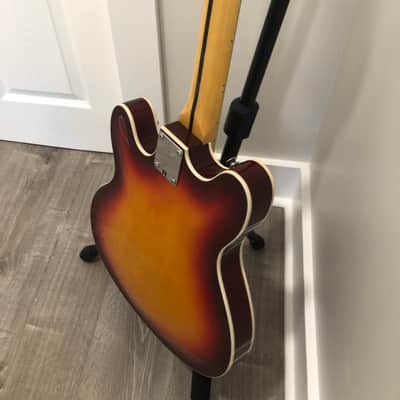 2017 Fender Modern Player Starcaster Guitar Aged Cherry Burst image 10