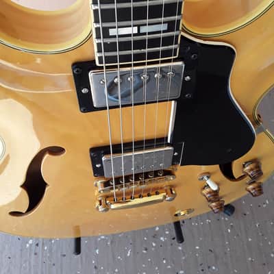 Yamaha SA2100 Vintage Semi-Hollow Electric Guitar image 4