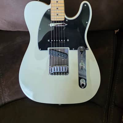 Fender Deluxe Nashville Telecaster with Maple Fretboard 2017 - 2021 White Blonde image 1