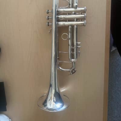 Bach Stradivarius Model 37 1973 - Silver image 2