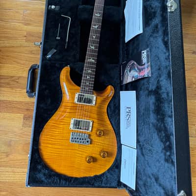 PRS Custom 22 10-Top Tremolo - 2001 - Violin Amber - Dragon II - East Indian Rosewood Fingerboard - Wide Fat Carve - NOS New Old Stock Like New Condition Massive Tight Flame OHSC image 6