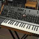 Sequential Pro 3 SE 37-Key 3-Voice Monophonic / Paraphonic Synthesizer 2020 - Present - Black with Wood Sides
