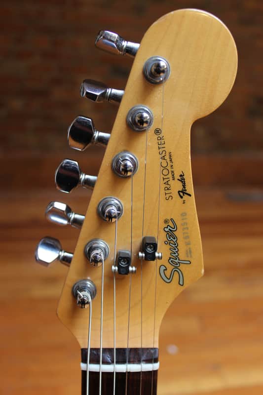 ■Squier Fender Stratocaster E SERIES Fender Squier E Series System 1 Stratocaster (review honest