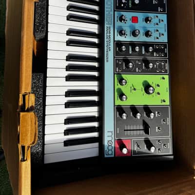 Moog Grandmother 32-Key Semi-Modular Analog Synthesizer 2018 - Present - Black / Multi-Colored Panel