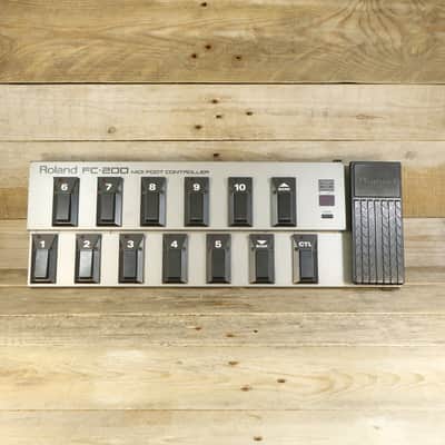 Roland FC-200 MIDI Foot Controller w/ Power Supply | Reverb