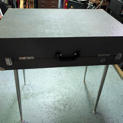 Porto combo suitcase Organ Italy Ideal CEI Noble vintage synth Farfisa/Starmaster-adjacent needs work Italian 1960’s blue grey tolex image 20