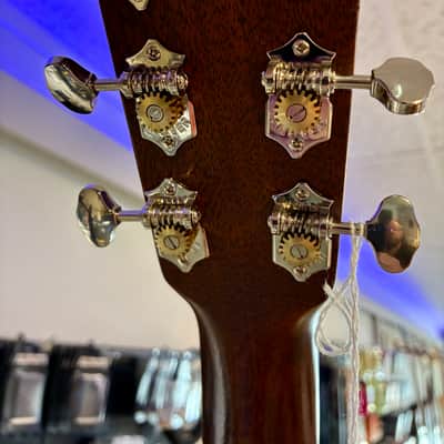 Martin D-16 image 10