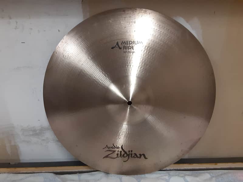 Zildjian 20" A Series Medium Ride Cymbal image 1