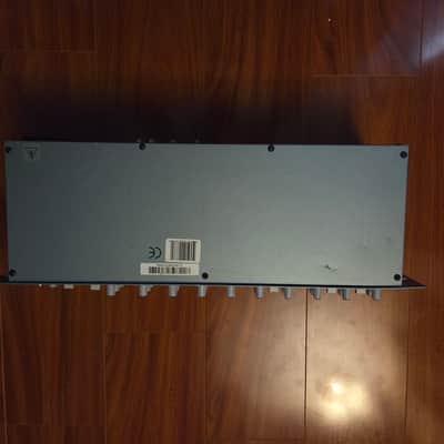 Alesis MultiMix 12R Rackmount 12-Channel Mixer - White/Silver image 6