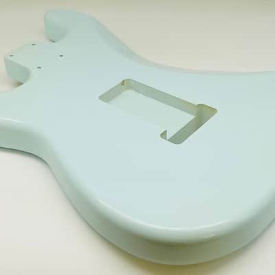 Show Me Nitro Finishes 4lbs 2oz Nitro Lacquer S-Style - Faded Sonic Blue image 11