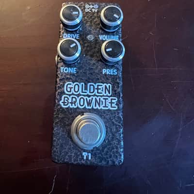 【10525】 Xvive GOLDEN BROWNIE Xvive T1 Golden Brownie - Tonebox.com