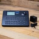 Alesis SR-16 Drum Machine with Power Supply SR16 MIDI Rhythm Beat U264498