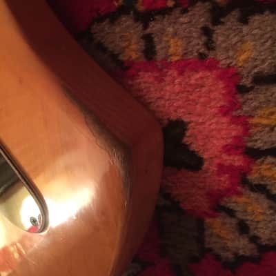 Left handed Guild B-301a bass guitar 1980 natural image 4