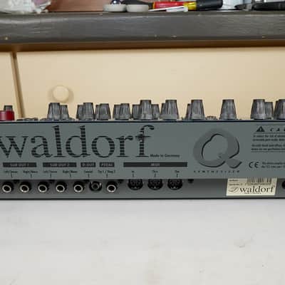 Waldorf Q Rackmount Synthesizer 1999 - 2011 - Blue image 7