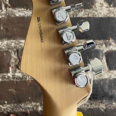 2019 Fender American Professional Stratocaster- Olympic White (USED) image 7