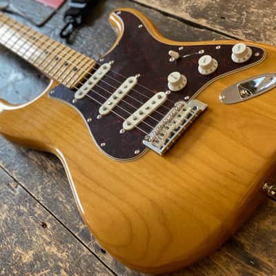 Fender 2025 FSR Hybrid II Stratocaster. Natural Ash. Unplayed Condition. MIJ Japan image 3