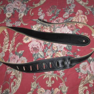 new (NO tags) Perri’s Leathers Ltd BM2-BLK 2" Soft Italian Premium Leather Black / Suede Tan (natural) Guitar Strap - main side is Black Leather / backing is Tan (natural) Suede [strap can be reversed] - adjustable length of 37" to about 50" image 5