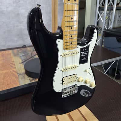 Fender Player II Stratocaster HSS 2024 - Present - Black image 3