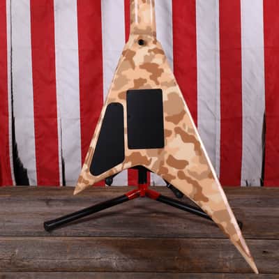 Jackson Concept Series Rhoads RR24-7 w/ Case - Desert Camo image 8