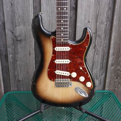 SVL 61 Reserve Stratocaster image 3
