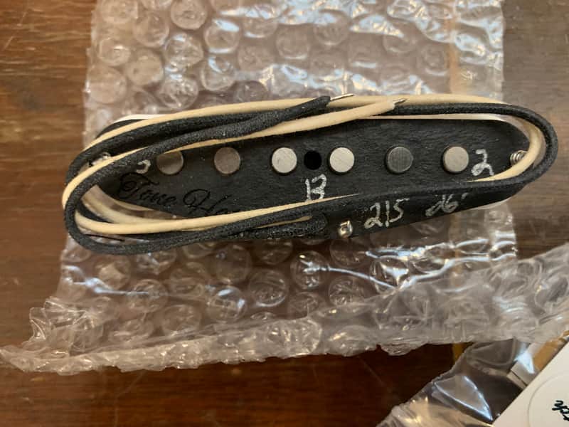 Tone Hatch 215 Union Mustang Pickups 2026 - White image 1