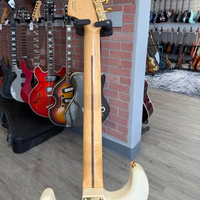 Fender FSR Mahogany Blacktop Stratocaster HHH 2019 - Olympic White image 10