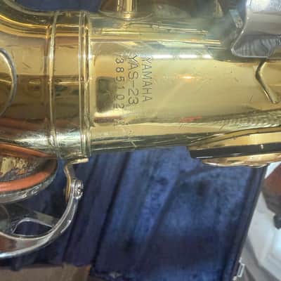 Yamaha YAS-23 Alto Saxophone image 10