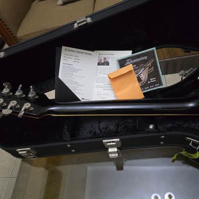 Duesenberg Senior 52 Toaster Version - Goldtop with Bigsby image 16