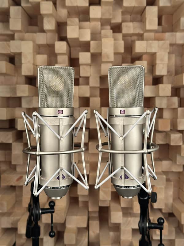 Vintage Neumann U 87 Condenser Microphone Stereo Pair. Close SN. Great Shape U87 1982 Z 48 Shock Mount image 1