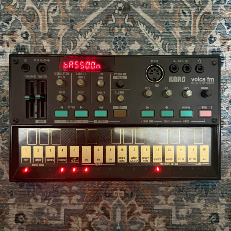 Korg Volca FM Digital FM Synthesizer/Sequencer 2016 - 2022 - Black image 1
