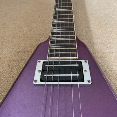 VINTAGE METAL AXXE XX REAPER FLYING V ELECTRIC GUITAR IN PURPLe image 6
