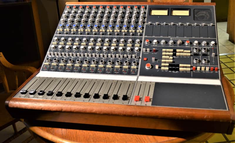 Neve 12 Input Melbourn Portable Console Excellent! image 1