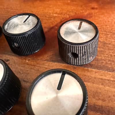 Immagine 4 Vintage Amp Knobs - Indicator Line - 1970s - Set Screw - 3