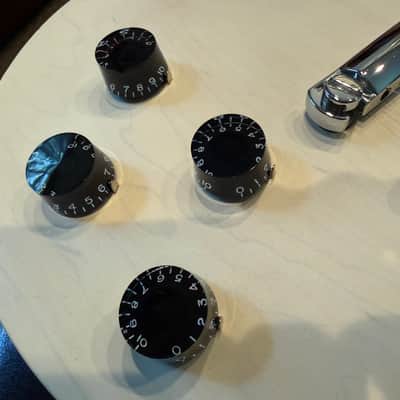 2013 Gibson Les Paul (LPJ) w/upgrades - Rubbed Trans White image 4