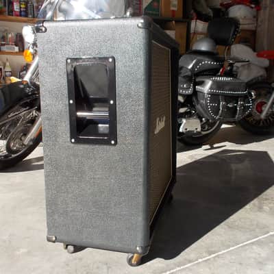 Marshall 1960 B cab 4 x 12 100 watt speaker cabinet Celestion G12M-25 1973 Black image 3