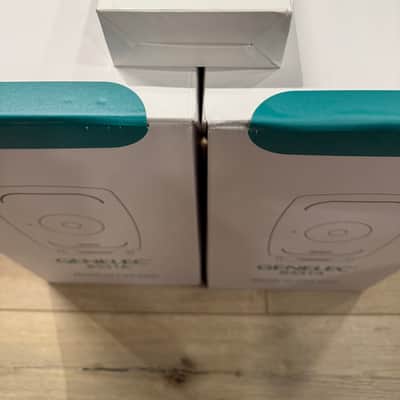 Genelec 8331A SAM 3 way Powered Coaxial Pair with Stands, GLM and volume controller - Black image 6