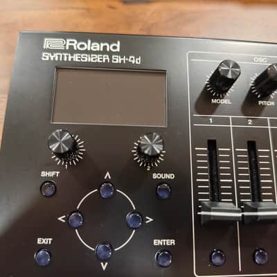 Roland SH-4D polyphonic desktop synthesizer image 4