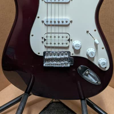 Fender MIM Standard Stratocaster Electric Guitar image 4