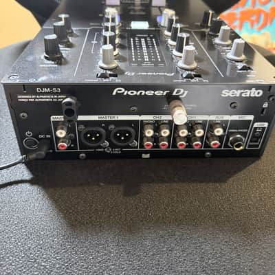 Pioneer DJM-S3 Professional 2-Channel Serato DJ/DVS Mixer 2021 image 4