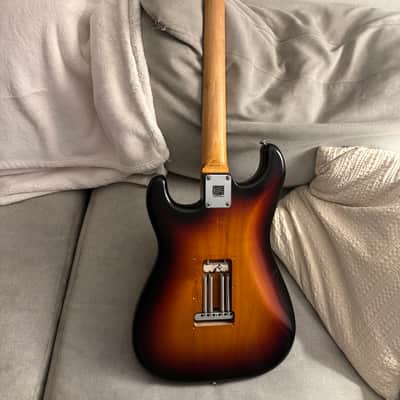 1993 Fender “ExTrad” Custom Edition '62 Stratocaster ST62-120 Sunburst Nitro w/ USA Pickups & Case, MIJ Custom Shop image 5