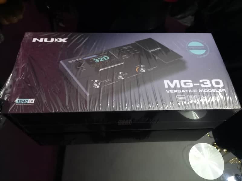 NuX MG-30 Versatile Modeling Guitar Processor 2021 - Black image 1