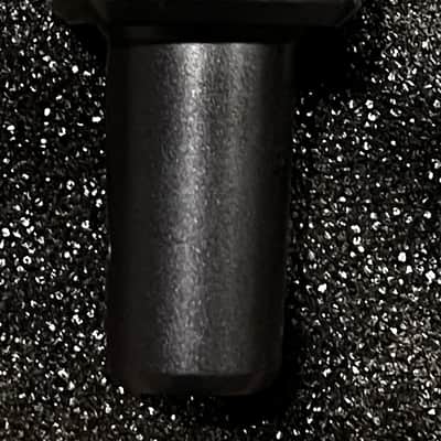 AKG C214 Large Diaphragm Cardioid Condenser Microphone with case image 3