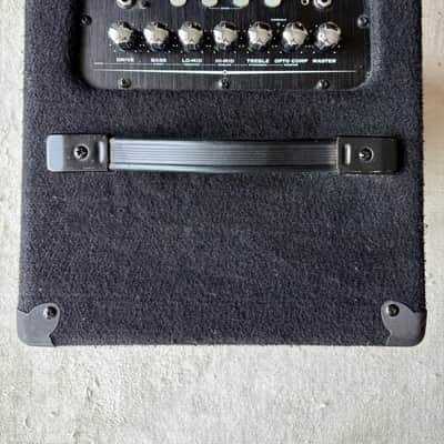 Line 6 LowDown Studio 110 75-Watt 1x10" Digital Modeling Bass Practice Amp 2006 - 2009 - Black image 4