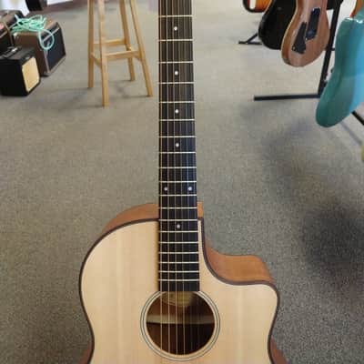 Mint Demo Larrivee Simple 6 LV Acoustic Guitar w/ Rosewood Binding - Natural with Hardshell Case image 6