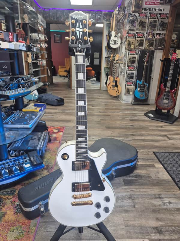 Immagine Epiphone Les Paul Custom 2020 - Present - Alpine White - 1