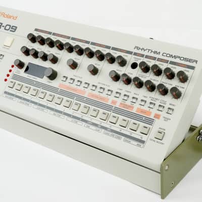 Roland TR-09 Boutique Rhythm Composer Synthesizer + Top Zustand + Garantie image 2