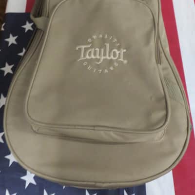 Taylor Big Baby Taylor (BBT) 2021 - Natural Acoustic Guitar with Soft Case image 3