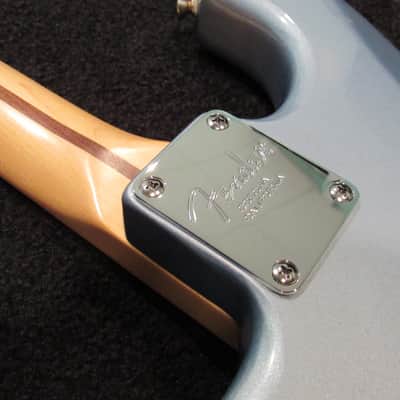 2001/2012 MIM Fender Standard Stratocaster Guitar Agave Blue image 15