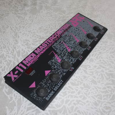 ART X 11 Midi Mastercontrol foot controller in Excellent+ condition ! One owner unit ! image 2